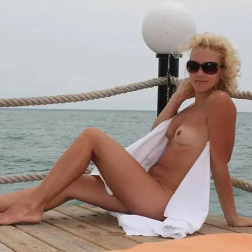 analmitpaulinee image 1